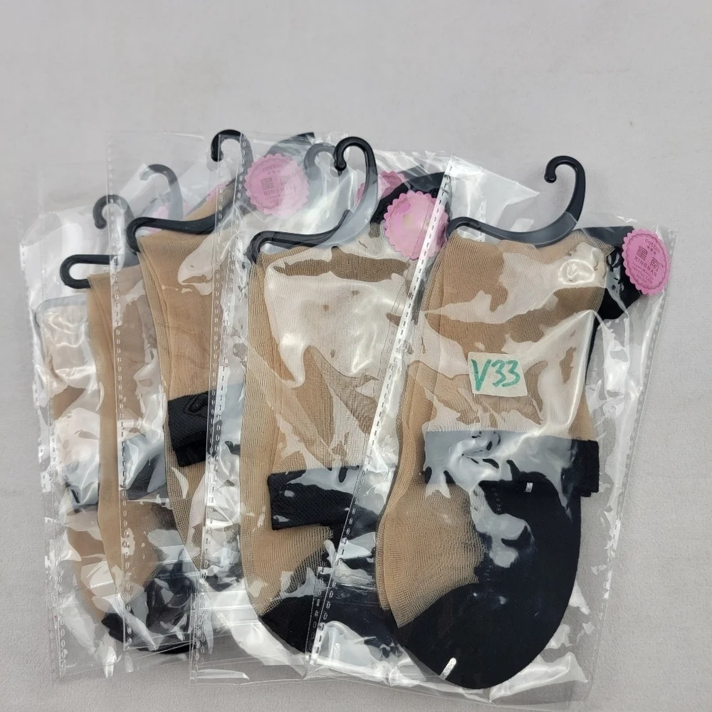 NWT‎ 6 pack sheer black bottom and cuff sockets one size